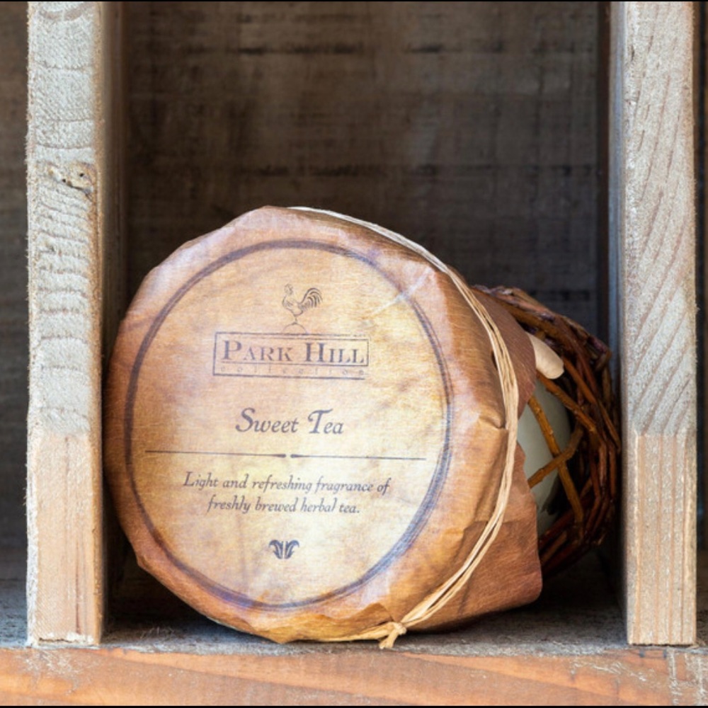 Park Hill Candles - SWEET TEA Scent